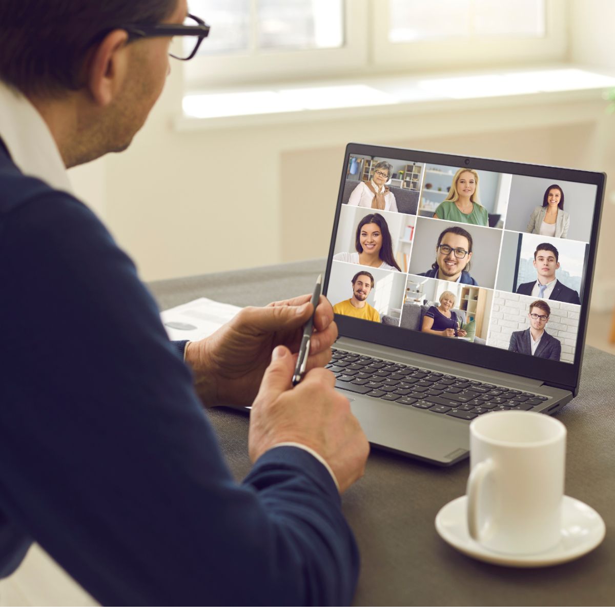 Hybrid Teams - Team Collaboration - Universal Connectivity